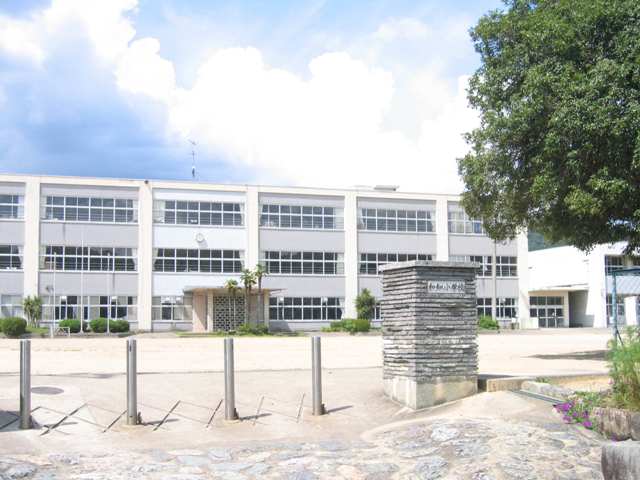 学校の写真　480*360