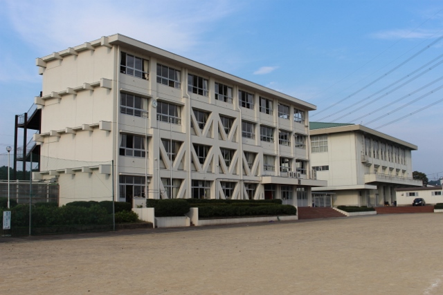 学校の写真　480*360