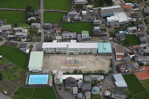学校の写真　480*360